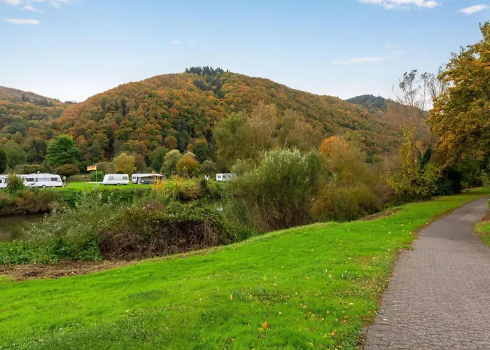 Serene By The Moselle Semesterbostad Nehren (Rhineland-Palatinate)